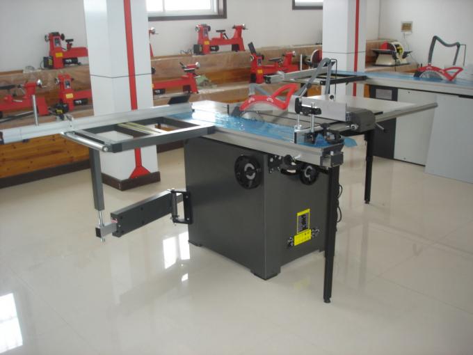 A tabela compacta da certificação variável do ISO da máquina de pressão da madeira da velocidade viu 0