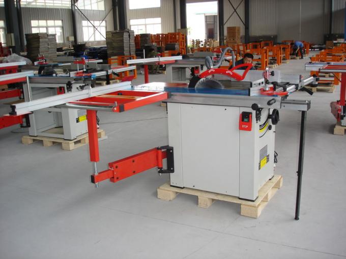 a tabela horizontal de madeira do painel da disposição da máquina de pressão de 16mm viu 0