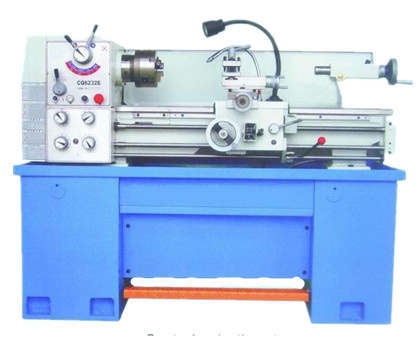 Torno de alta velocidade da precisão do metal da vibração do torno do metal do CNC de Cq6232e anti 1