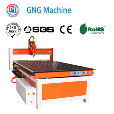 O eixo sobre a máquina 220V do router do CNC personalizou o gravador Machine do Cnc da cor