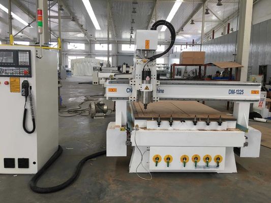 certificação de pedra do ISO do modo da alimentação manual da máquina do router do Cnc de 1000mm