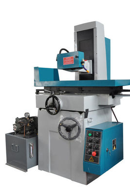 Moedor universal Machine de Reliable Structure Universal do moedor do Cnc MD618