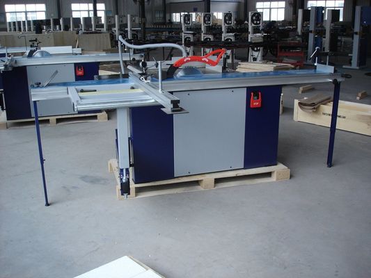 A tabela compacta da certificação variável do ISO da máquina de pressão da madeira da velocidade viu
